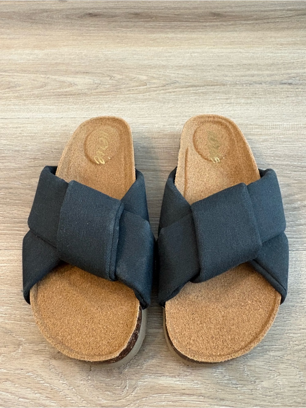 Aerie Black Crisscross Slide Sandals